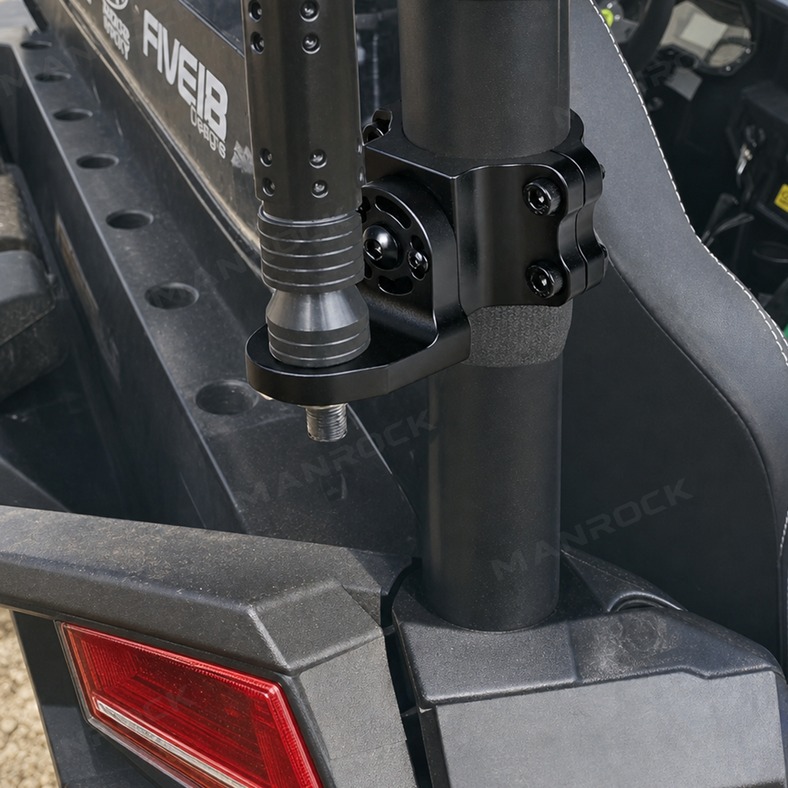 UTV Flag Mount Adjustable Whip Light Mount Universal Fit for 1.75"-2" Roll Bars